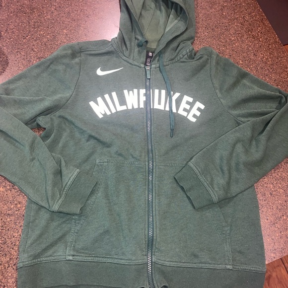 Nike Tops - Nike Green Milwaukee Hoodie woman’s sz M